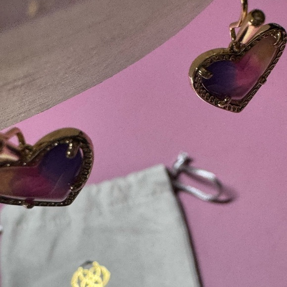 Kendra Scott Purple & Pink Heart Drop Earrings NWT - Picture 5 of 5